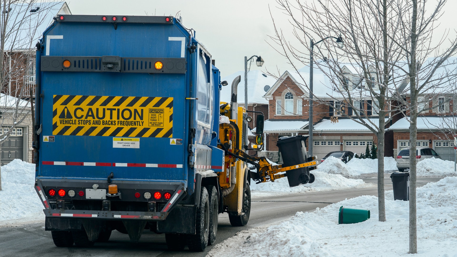 StreetEagle’s waste fleet management solutions offers extra layers of field visibility